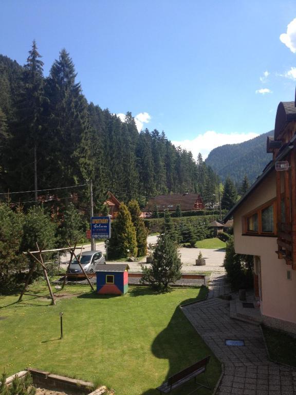 Penzion Flores Demänovská Dolina Esterno foto
