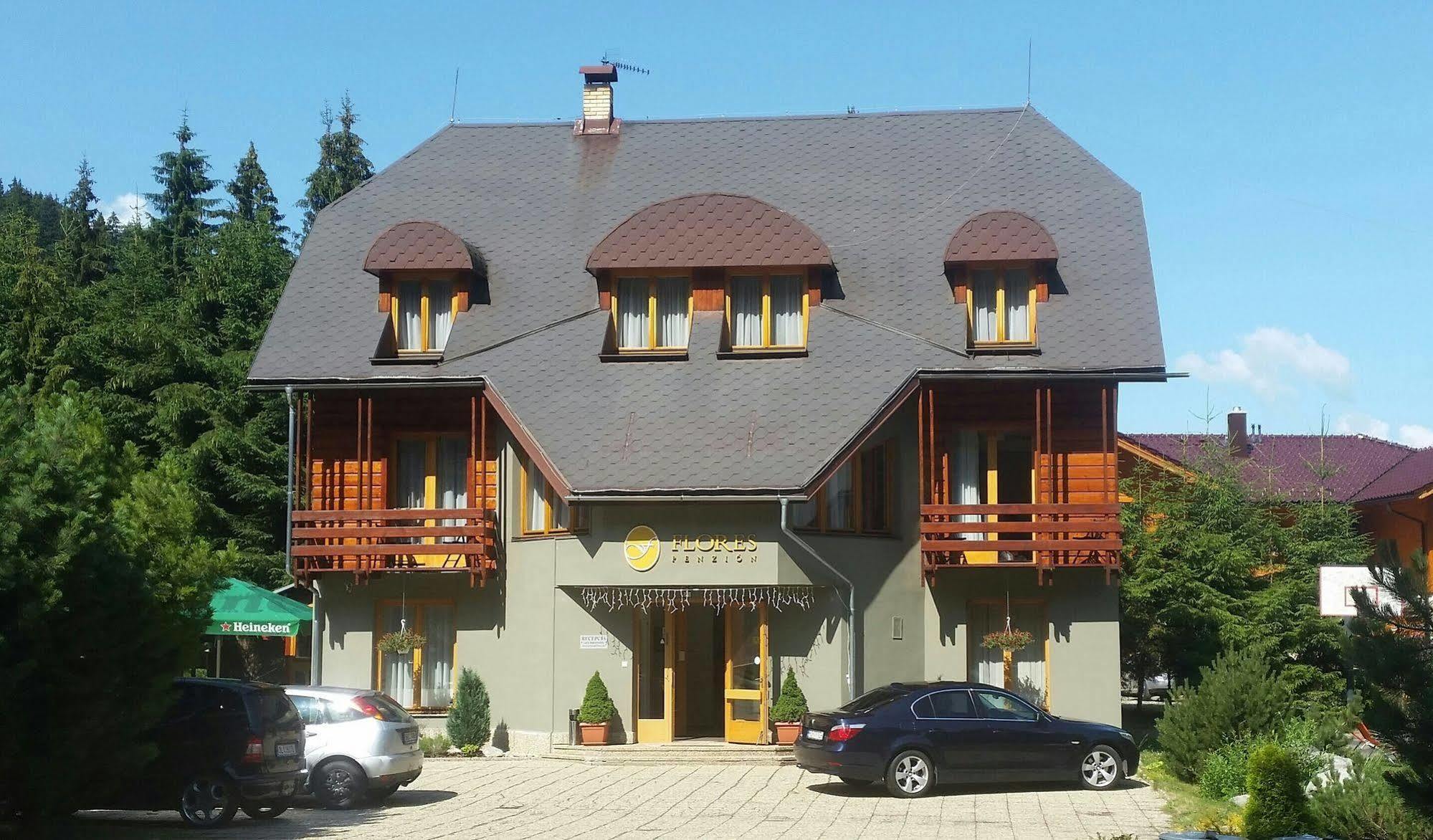Penzion Flores Demänovská Dolina Esterno foto